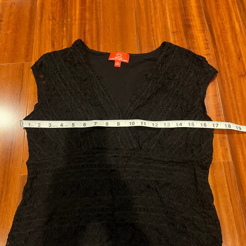Oscar de la Renta Y2K Top Black‎ Lace V-Neck Sleeveless Cap Sleeve Size Medium - Picture 6 of 8